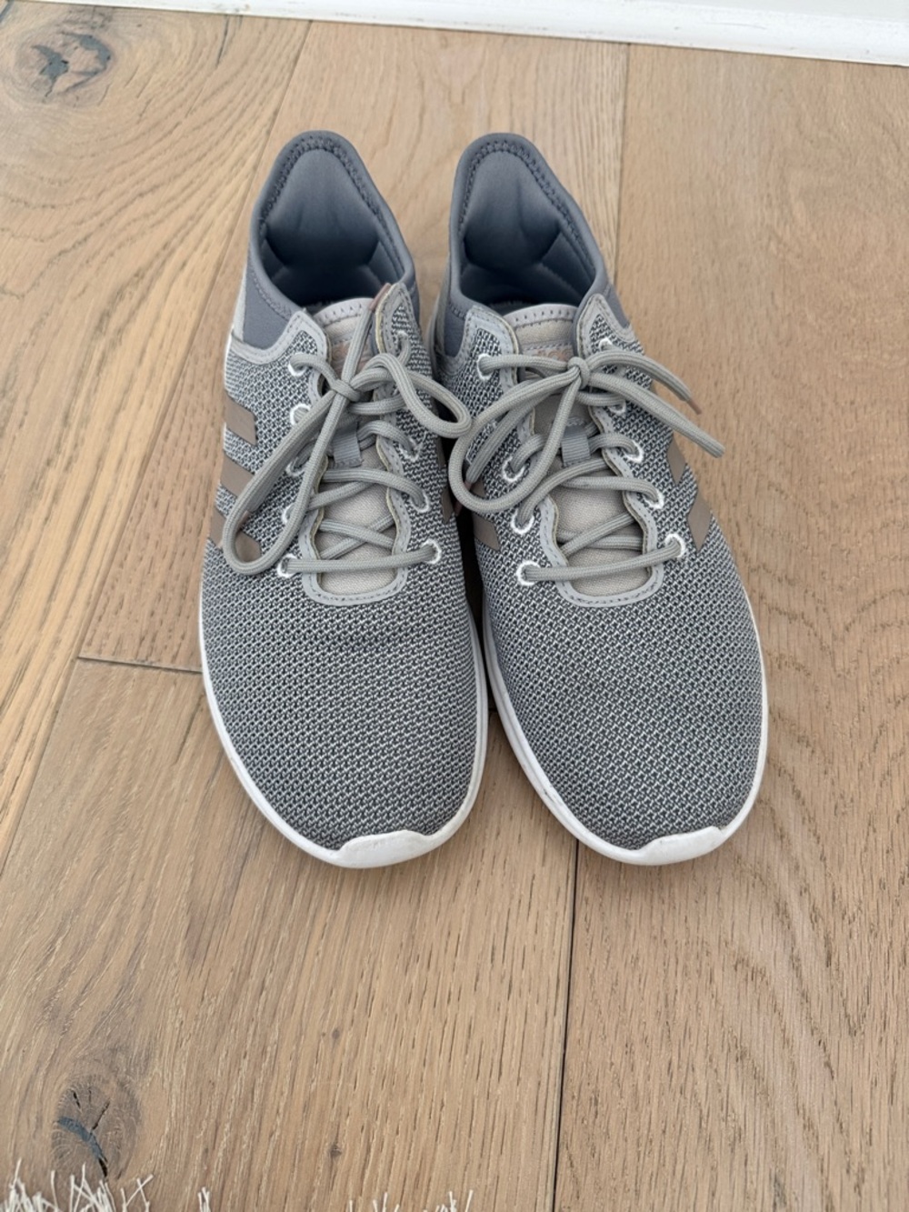 adidas Gray Knit Casual Shoe Size 9